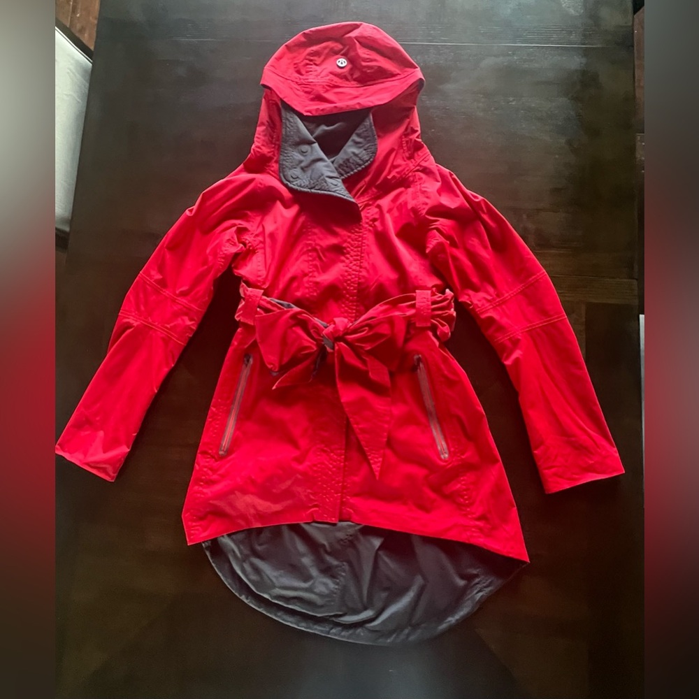 Lululemon Reversible Jacket Red Black Packable Belt Bag Small EUC Springtime - Picture 3 of 15